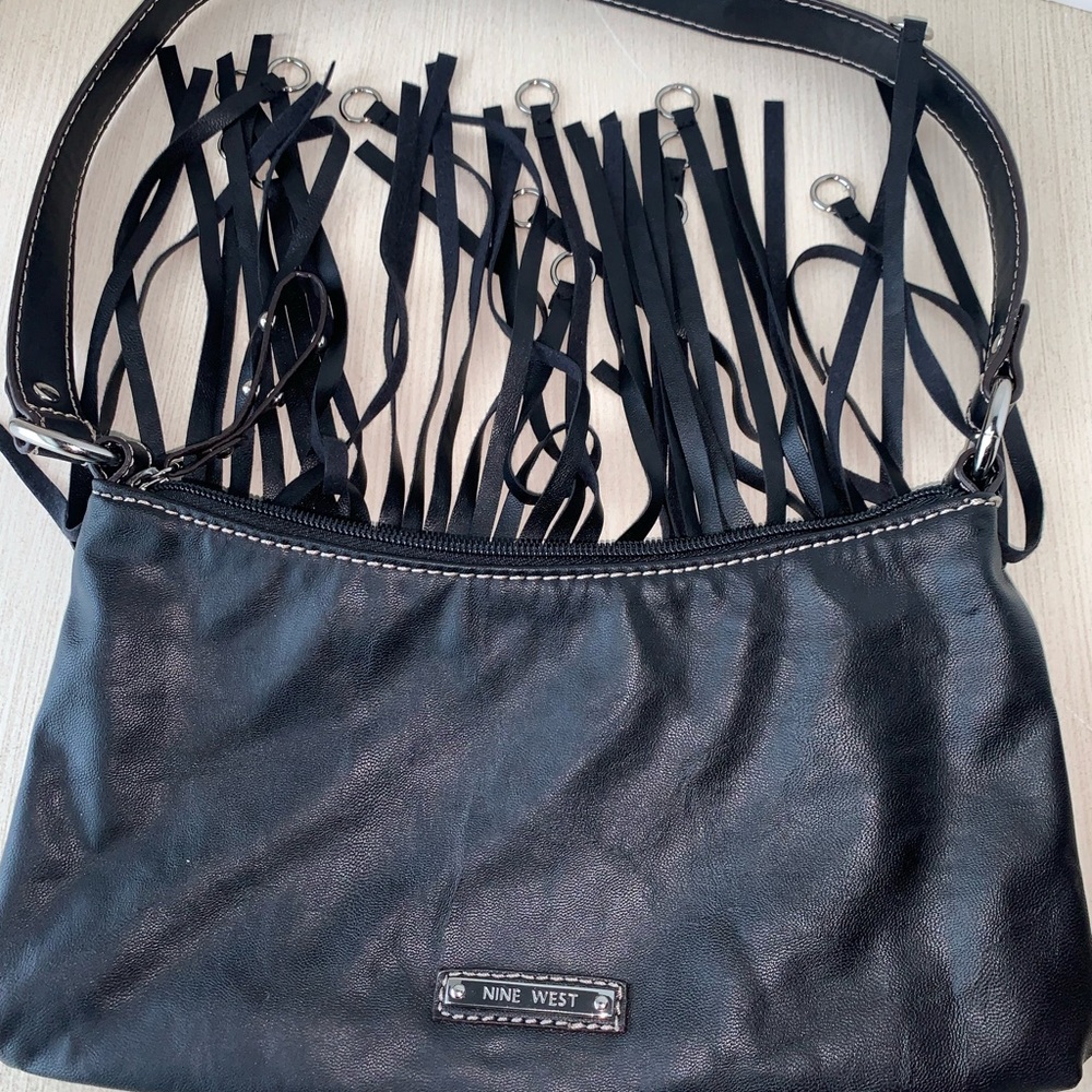 Nine West small fringe purse - Picture 2 of 3